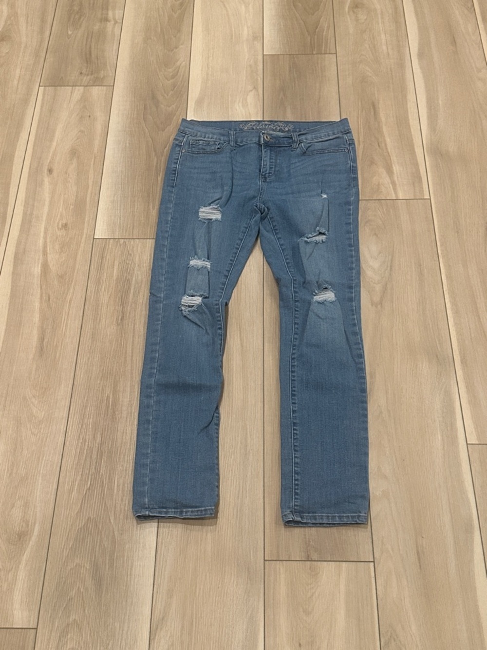 Wax Brand Women’s Distressed Straight-Leg Jeans - Blue Size 7